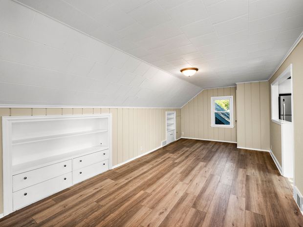 Upper suite bedroom with its built in dresser