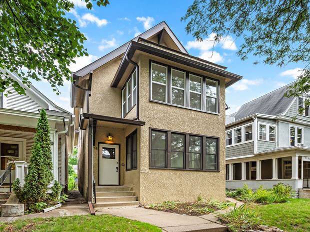 The 1900 duplex from Fremont Avenue