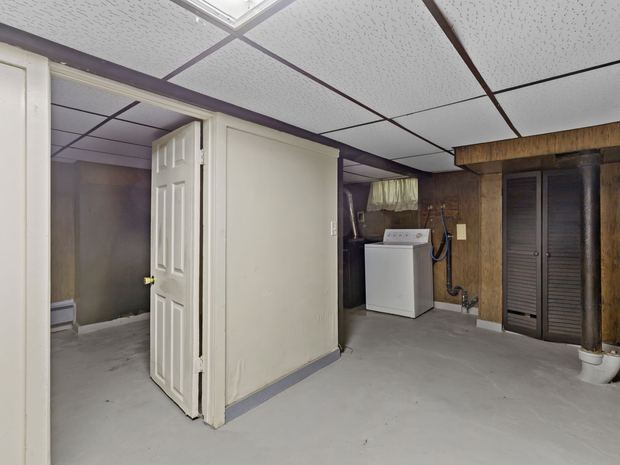 Lower level with laundry and storage